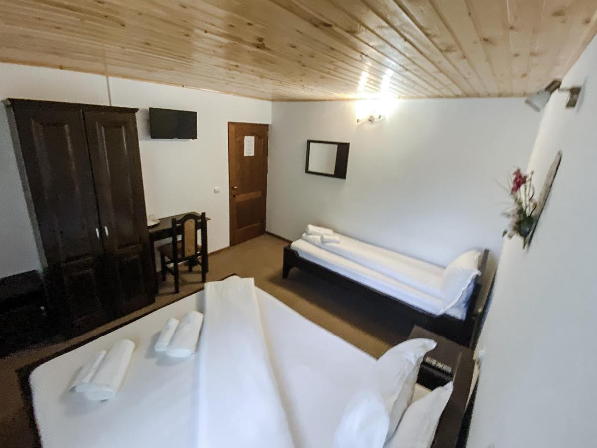 Pensiunea Petru Şugag Habitación foto
