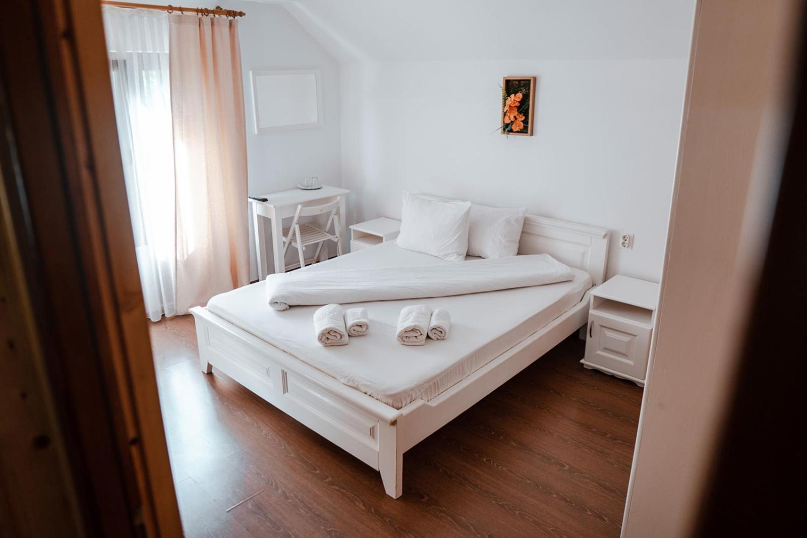 Pensiunea Petru Şugag Habitación foto
