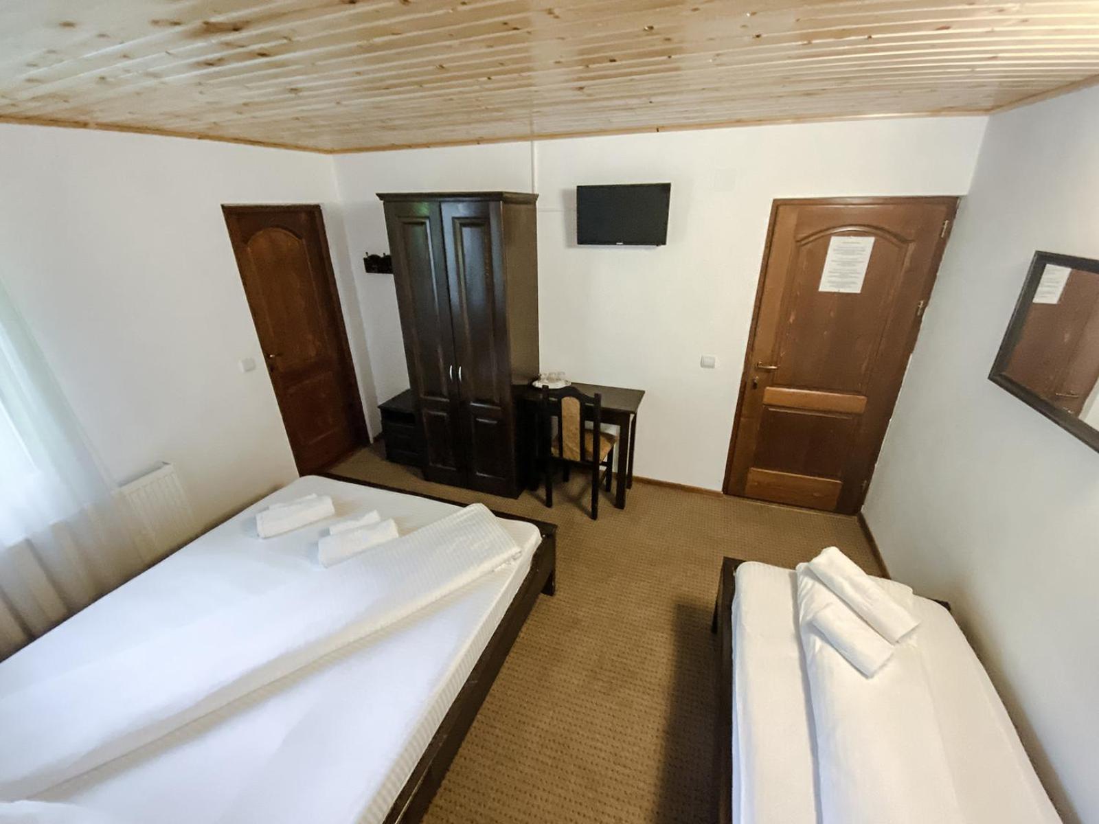 Pensiunea Petru Şugag Habitación foto