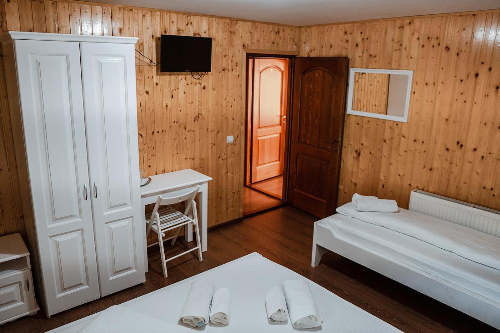 Pensiunea Petru Şugag Habitación foto