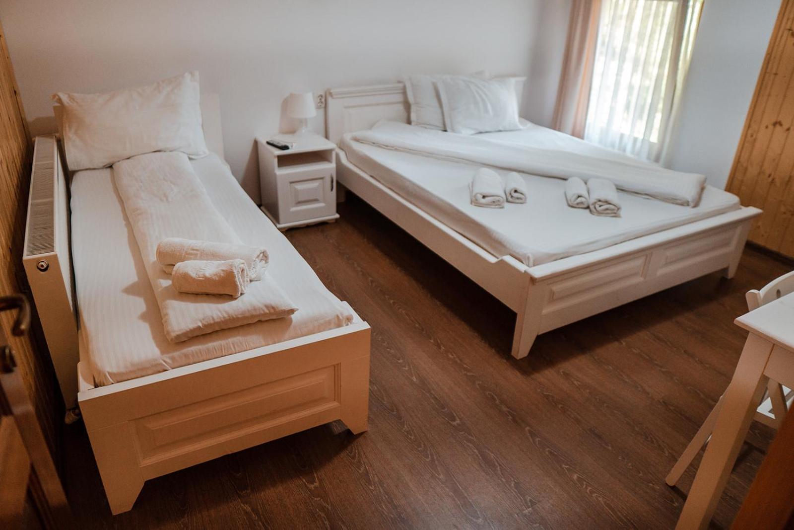 Pensiunea Petru Şugag Habitación foto